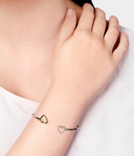 Load image into Gallery viewer, Diamond Open Heart Bangle