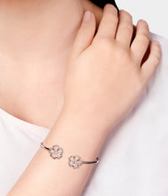 Load image into Gallery viewer, Open Flower Bangle