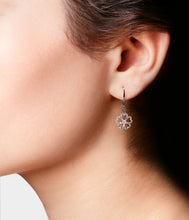 Load image into Gallery viewer, Twin Dangly Flowers Diamond Earrings