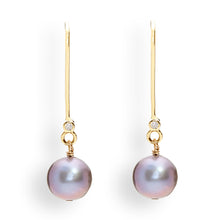 Load image into Gallery viewer, Grey Pearl Drop June birthstone in Yellow gold
